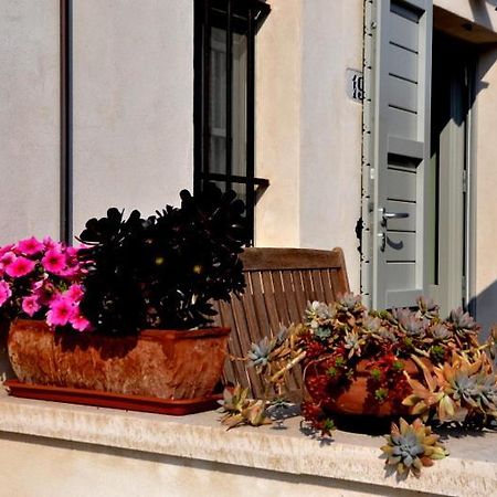 B&B Casale Fonte Vecchia Монтепрандоне Екстериор снимка